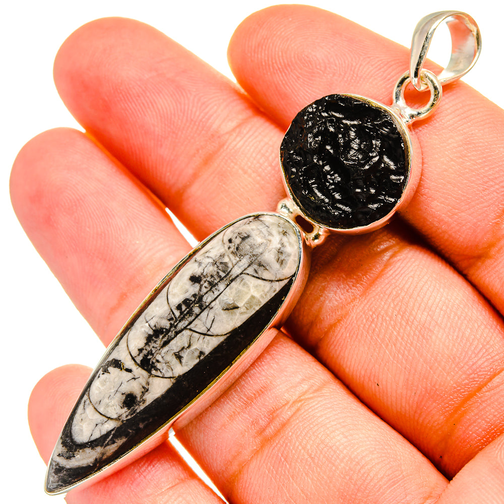 Orthoceras Fossil Pendants handcrafted by Anasilvercos - PD8525