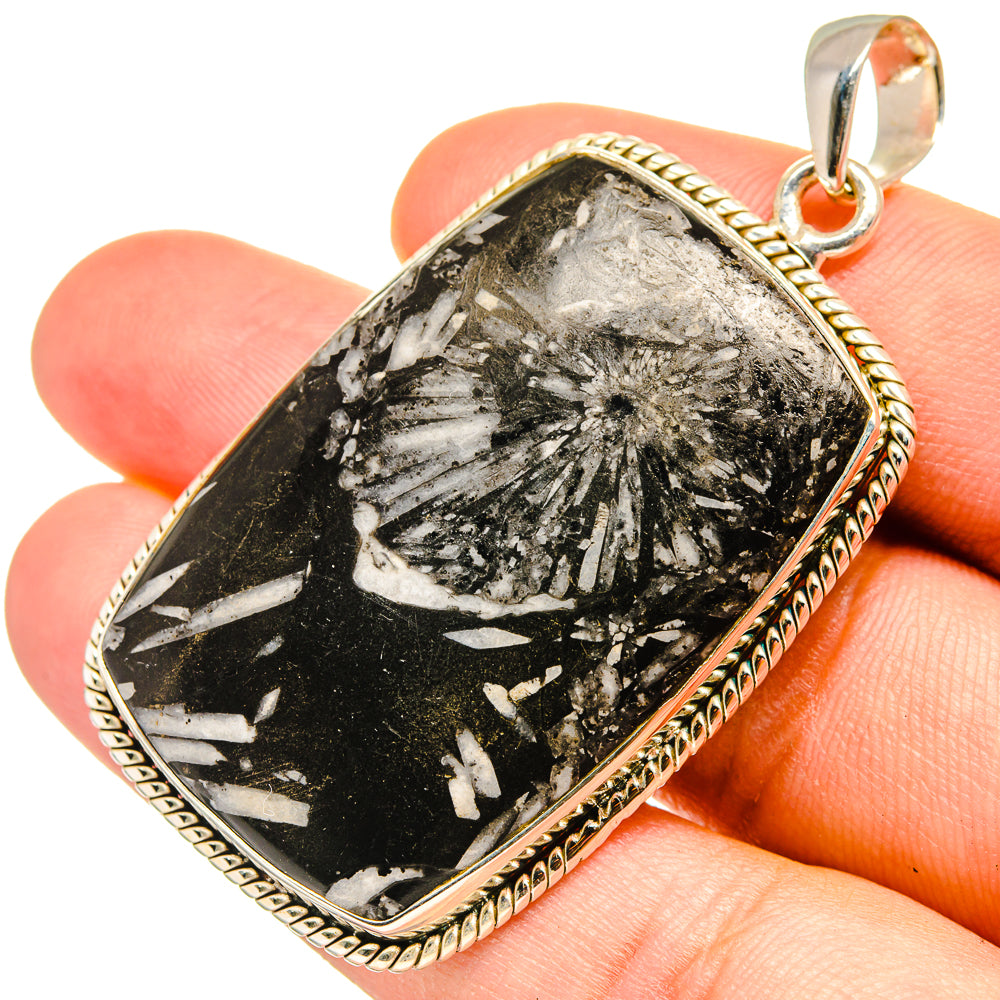 Chrysanthemum Stone Pendants handcrafted by Anasilvercos - PD8532