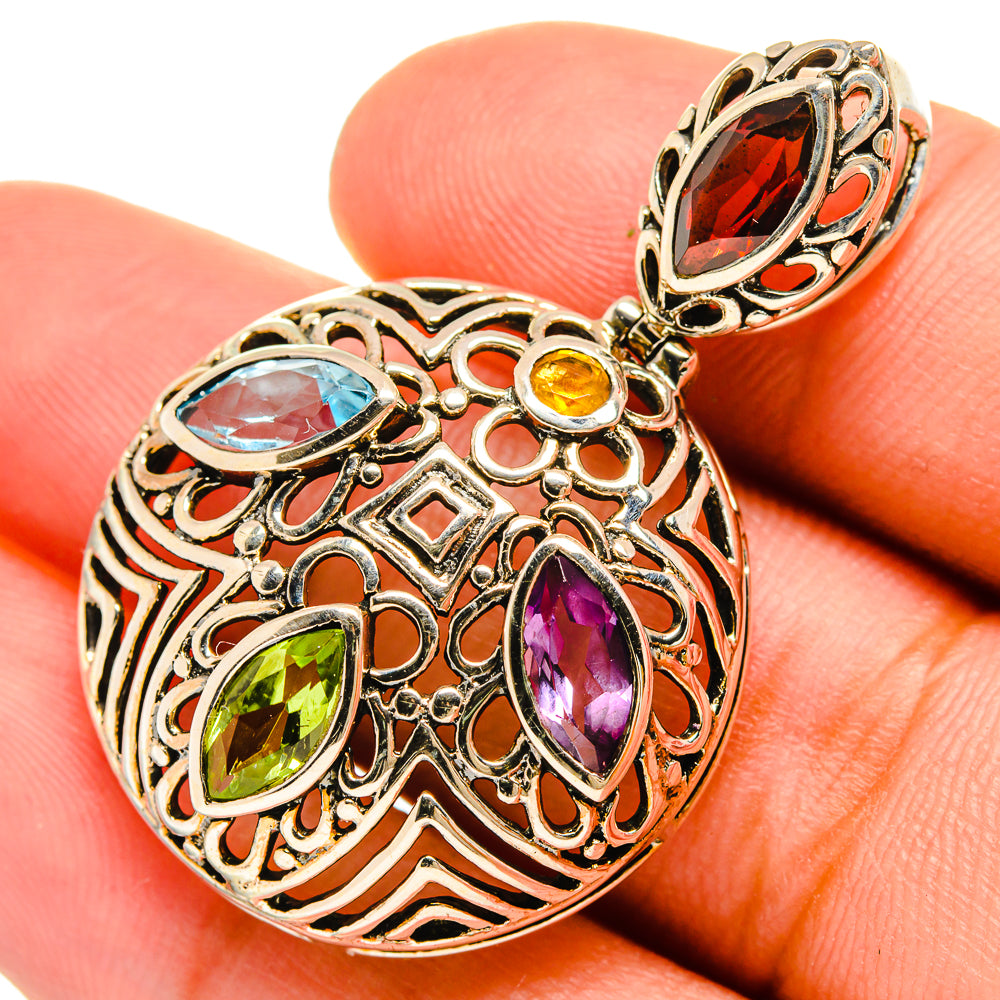 Garnet Pendants handcrafted by Anasilvercos - PD8691