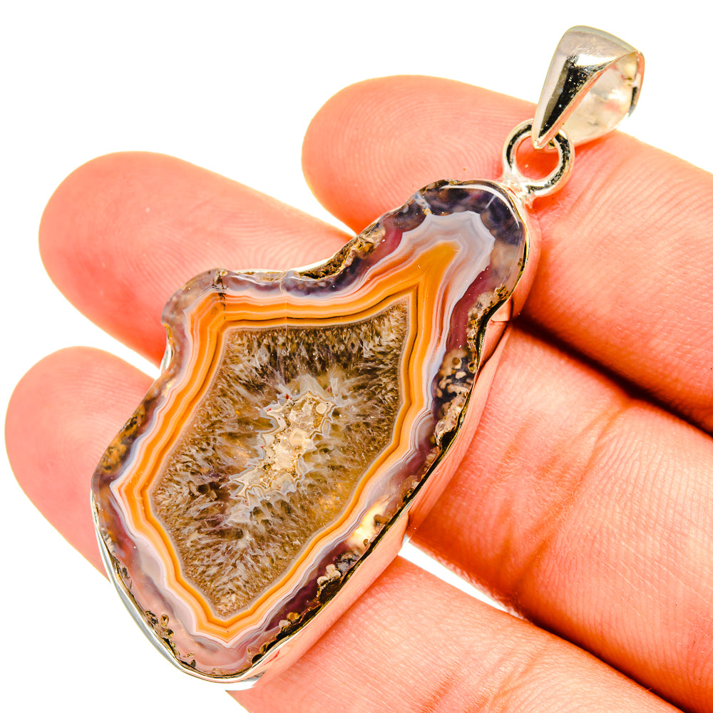 Geode Slice Pendants handcrafted by Anasilvercos - PD8721