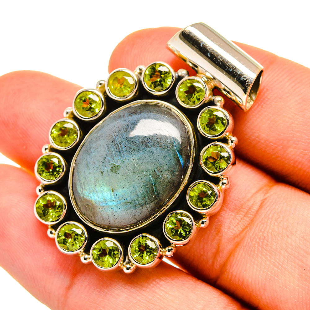 Labradorite Pendants handcrafted by Anasilvercos - PD8964