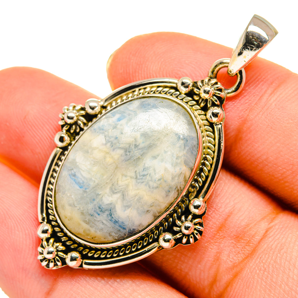 Blue Scheelite Pendants handcrafted by Anasilvercos - PD9298