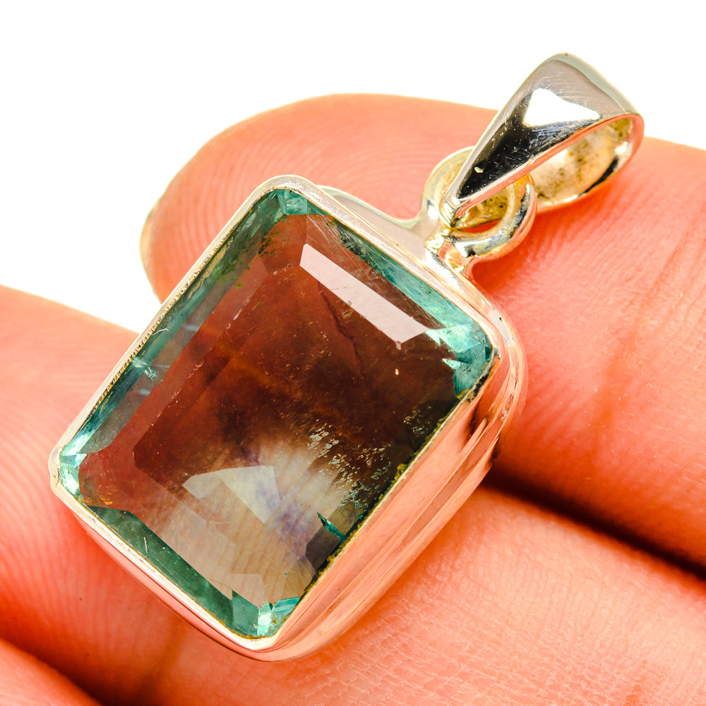 Green Fluorite Pendants handcrafted by Anasilvercos - PD9475