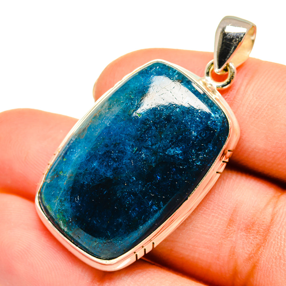 Apatite Pendants handcrafted by Anasilvercos - PD9527