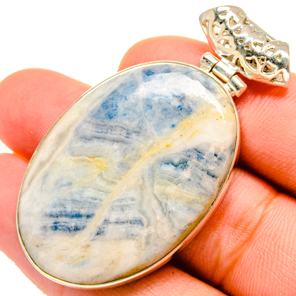 Blue Scheelite Pendants handcrafted by Anasilvercos - PD9563