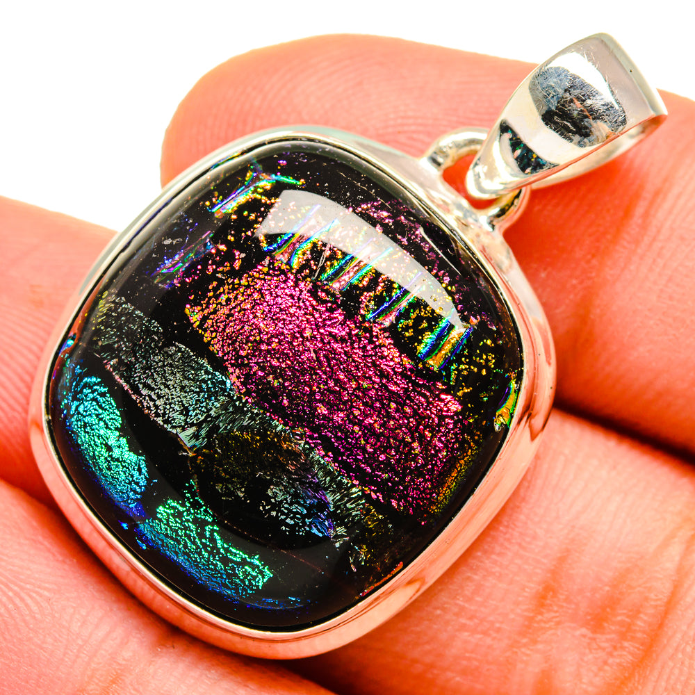 Dichroic Glass Pendants handcrafted by Anasilvercos - PD9584