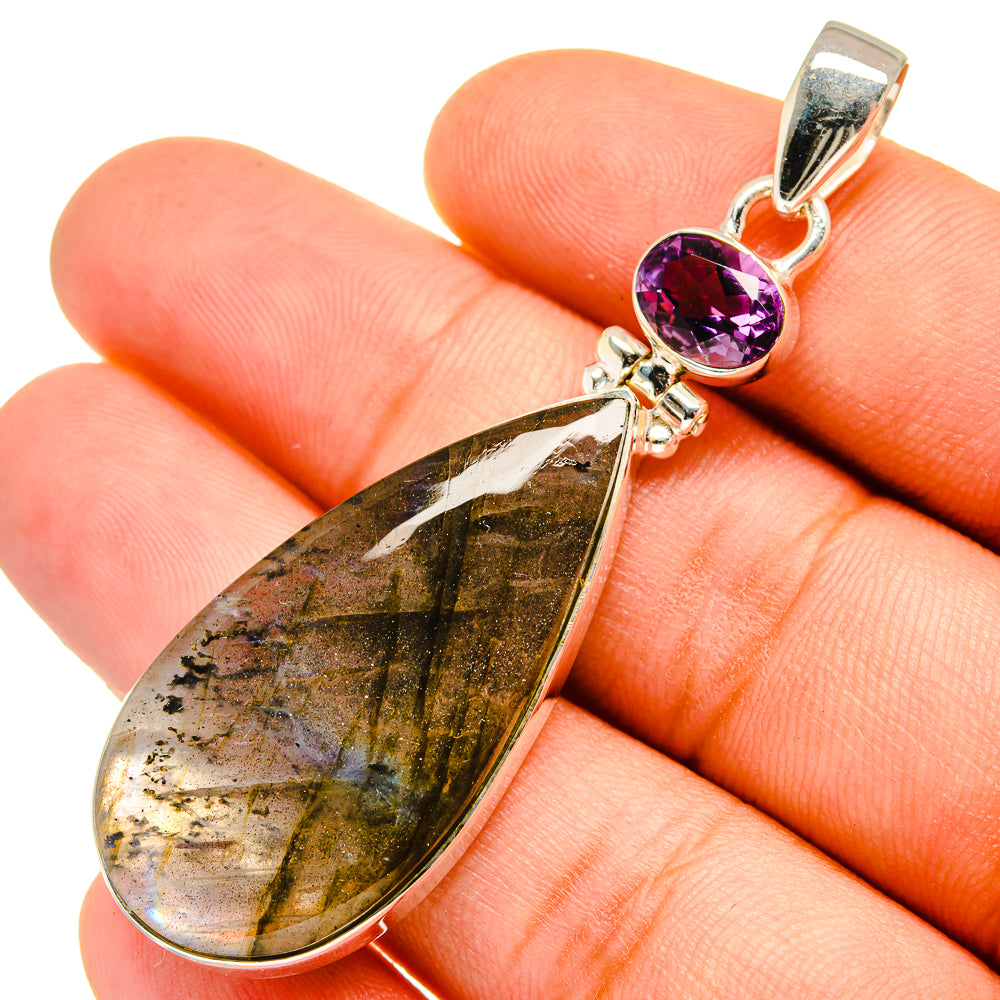 Labradorite Pendants handcrafted by Anasilvercos - PD9698