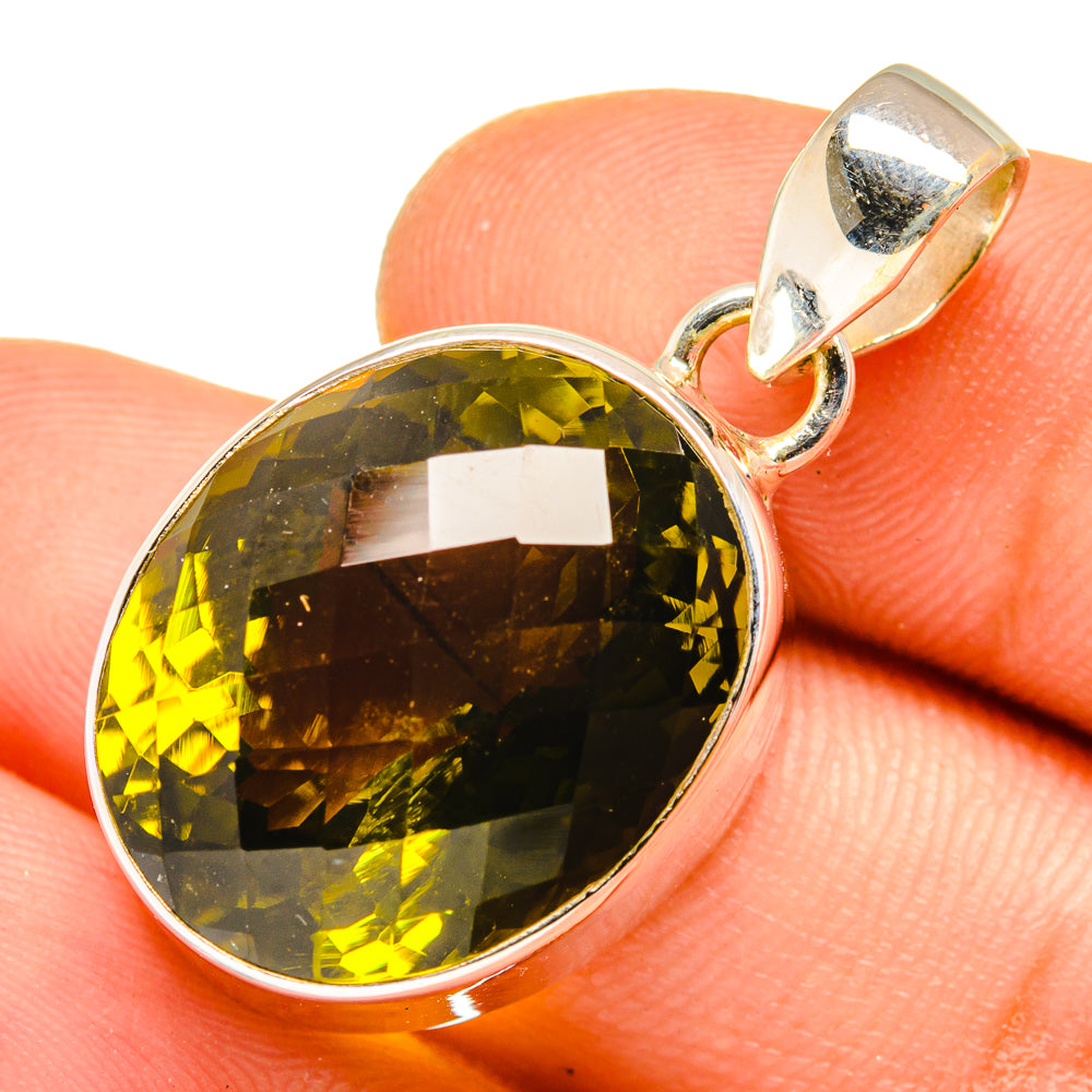 Olive Quartz Pendants handcrafted by Anasilvercos - PD9731