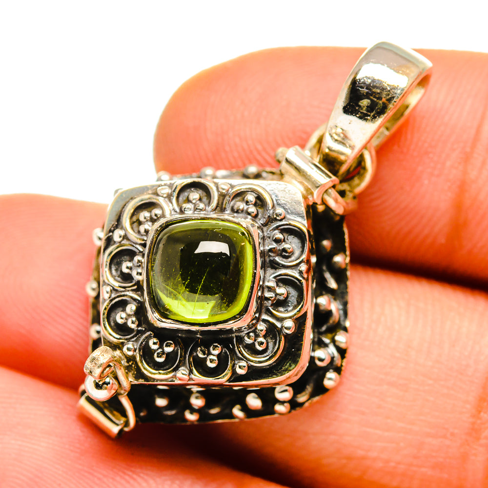 Peridot Pendants handcrafted by Anasilvercos - PD9859