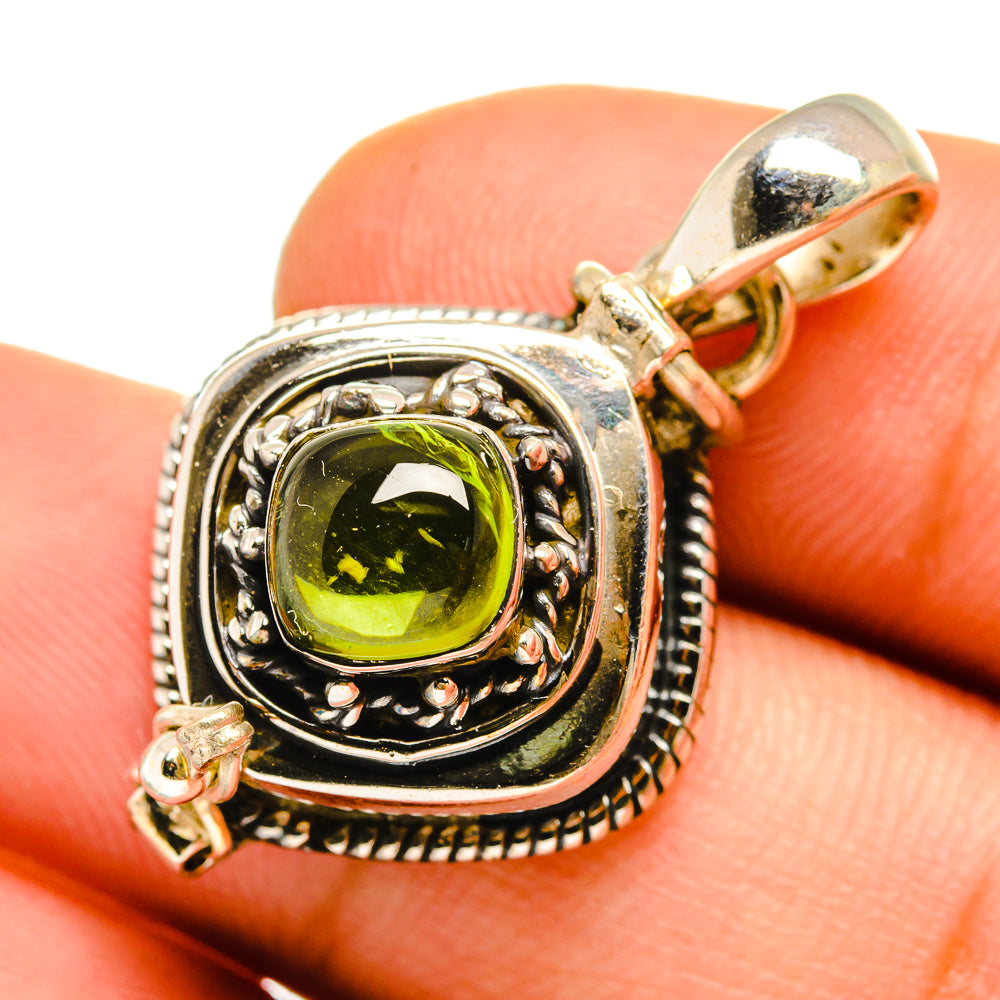 Peridot Pendants handcrafted by Anasilvercos - PD9860