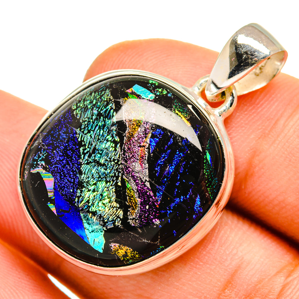 Dichroic Glass Pendants handcrafted by Anasilvercos - PD9890