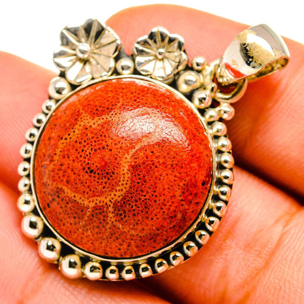Sponge Coral Pendants handcrafted by Anasilvercos - PD9911