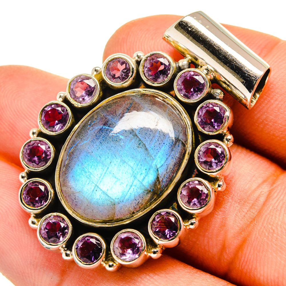 Labradorite Pendants handcrafted by Anasilvercos - PD9914