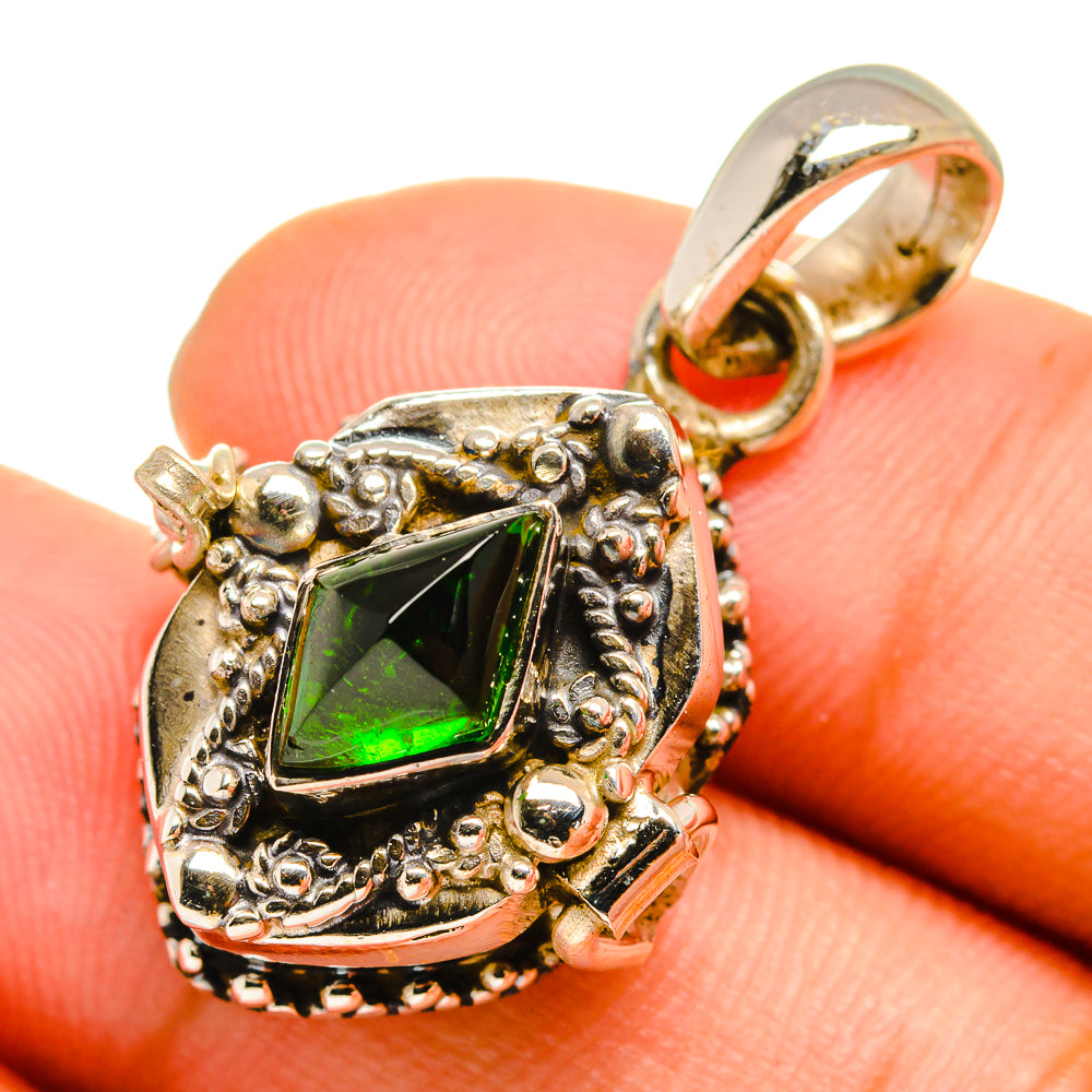Green Tourmaline Pendants handcrafted by Anasilvercos - PD9941