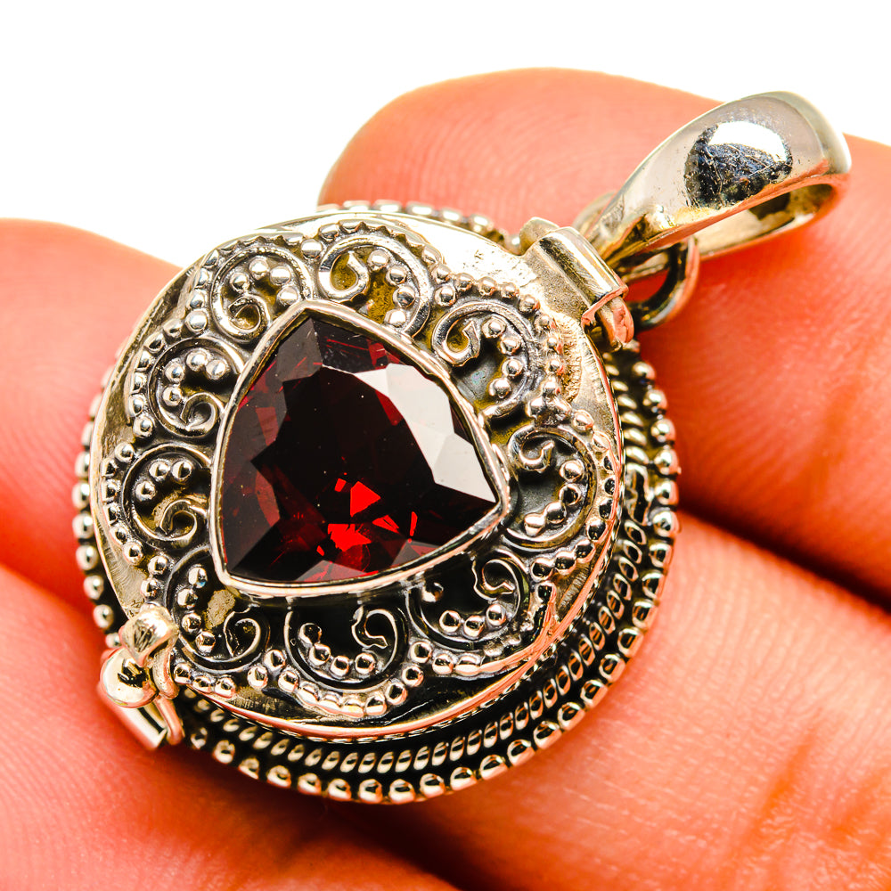 Garnet Pendants handcrafted by Anasilvercos - PD9949