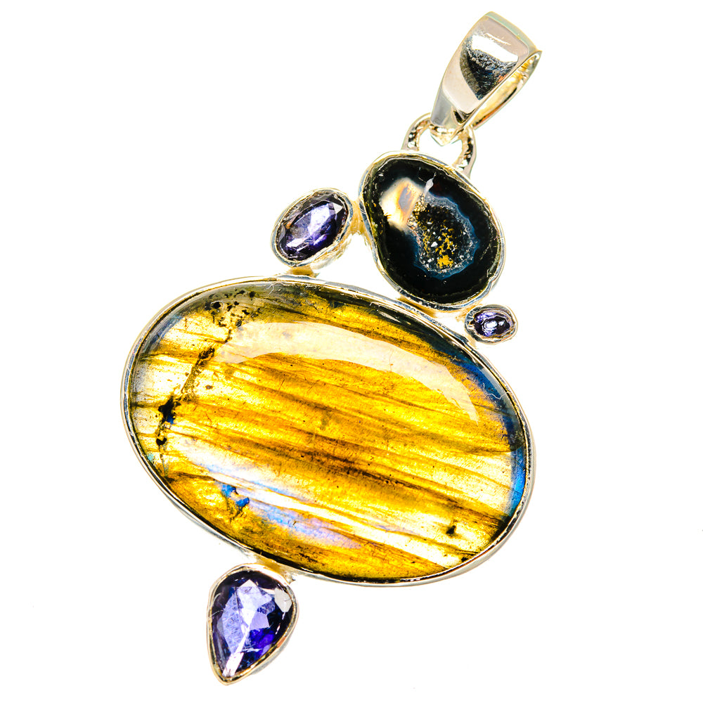 Labradorite Pendants handcrafted by Anasilvercos - PD14537