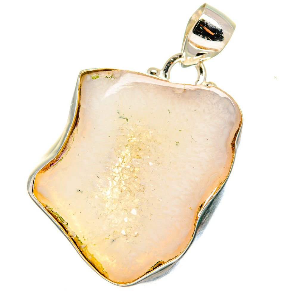 White Geode Slice Pendants handcrafted by Anasilvercos - PD15741