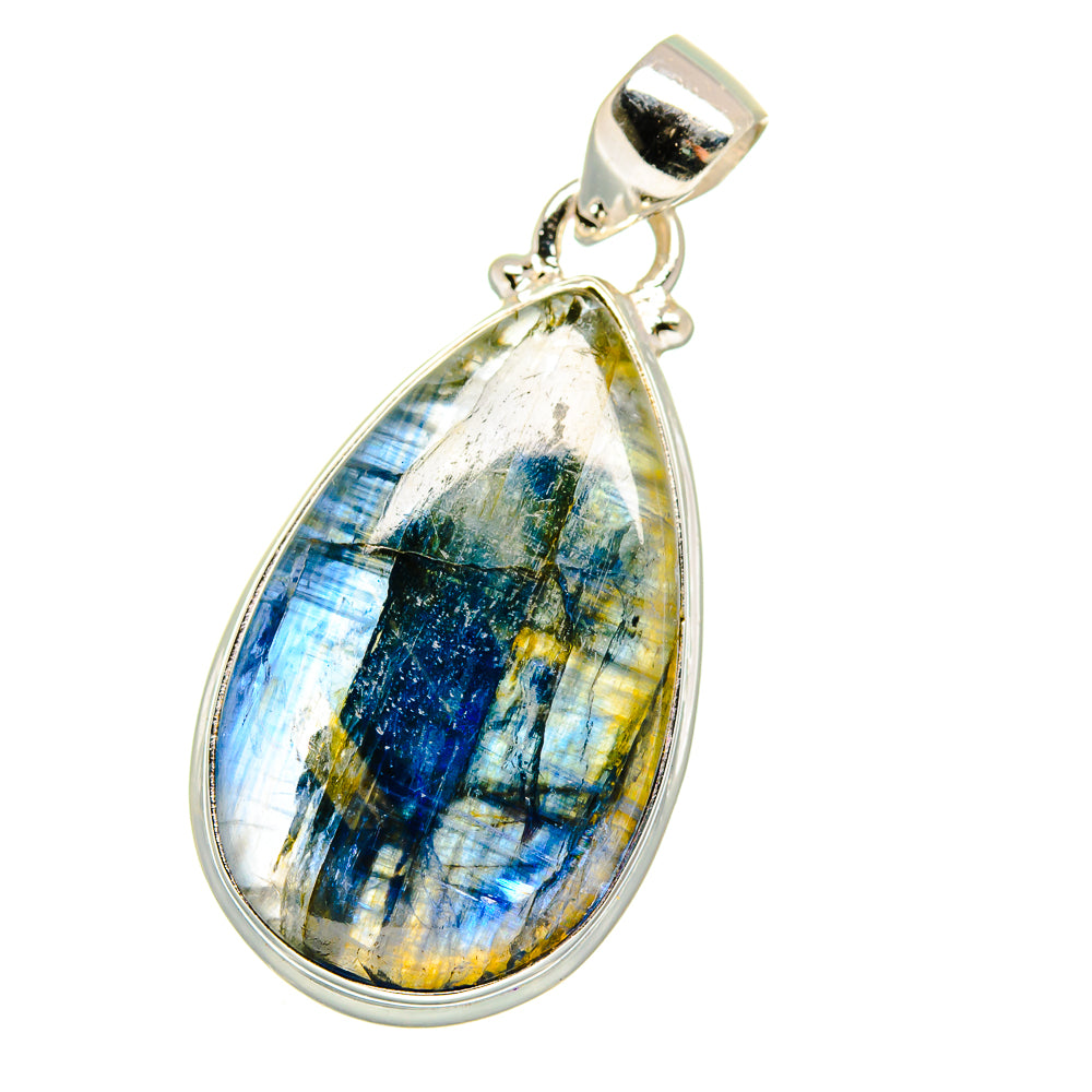 Kyanite Pendants handcrafted by Anasilvercos - PD16092