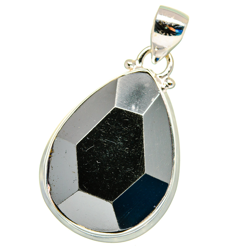 Hematite Pendants handcrafted by Anasilvercos - PD16258
