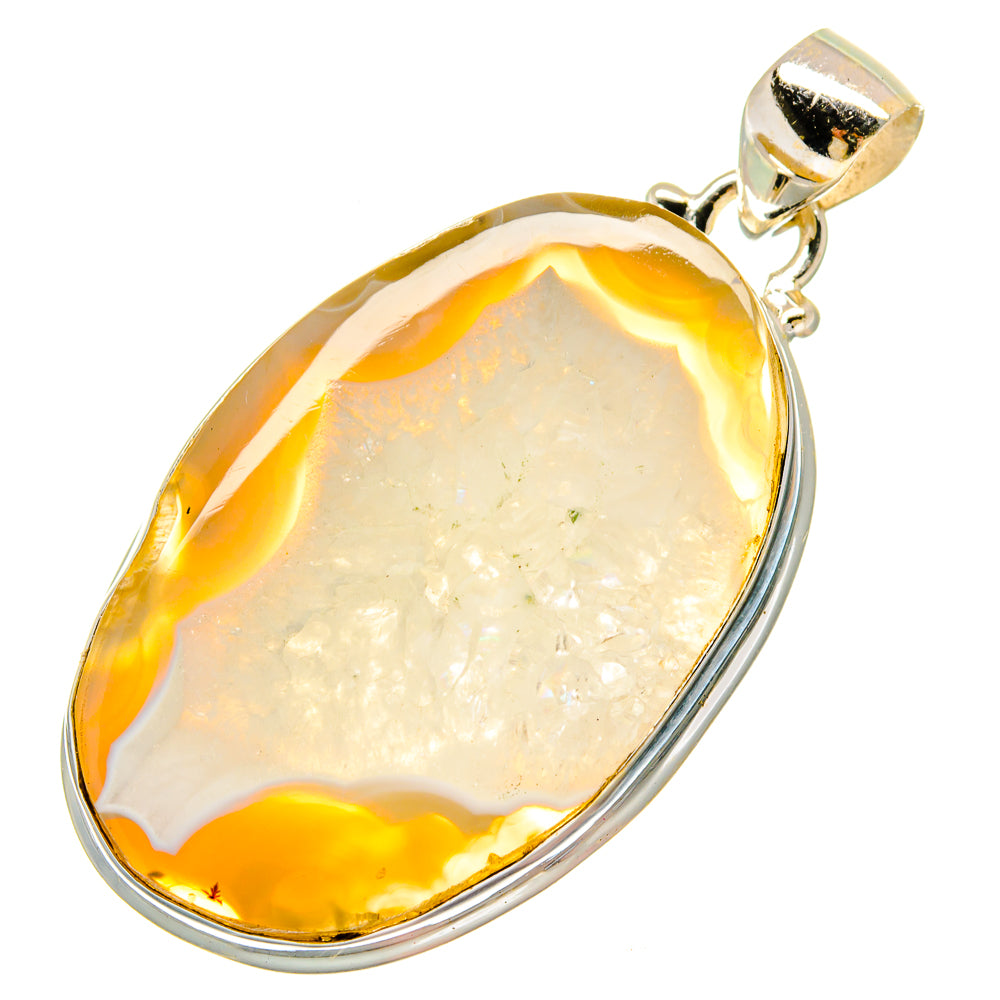 White Geode Slice Pendants handcrafted by Anasilvercos - PD16817