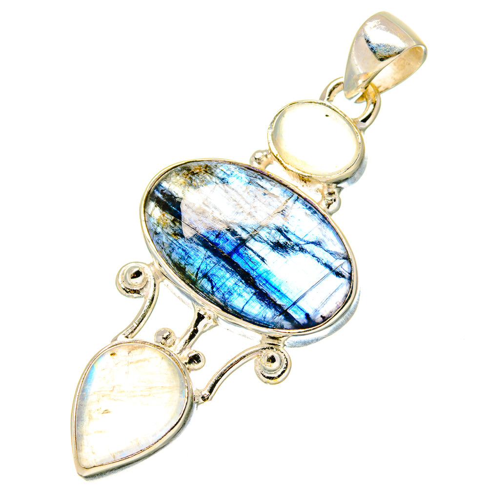 Kyanite Pendants handcrafted by Anasilvercos - PD17120