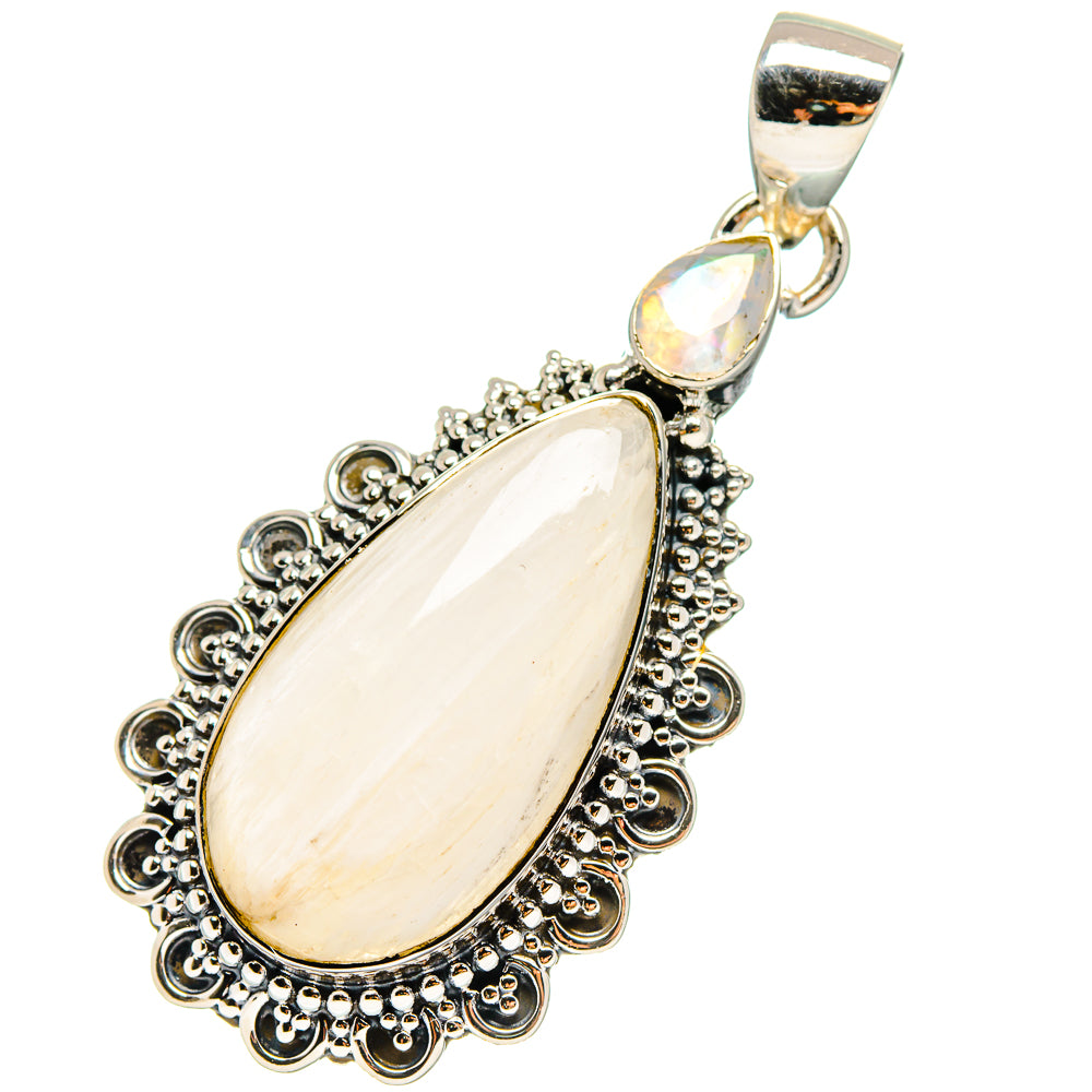 White Scolecite Pendants handcrafted by Anasilvercos - PD17314
