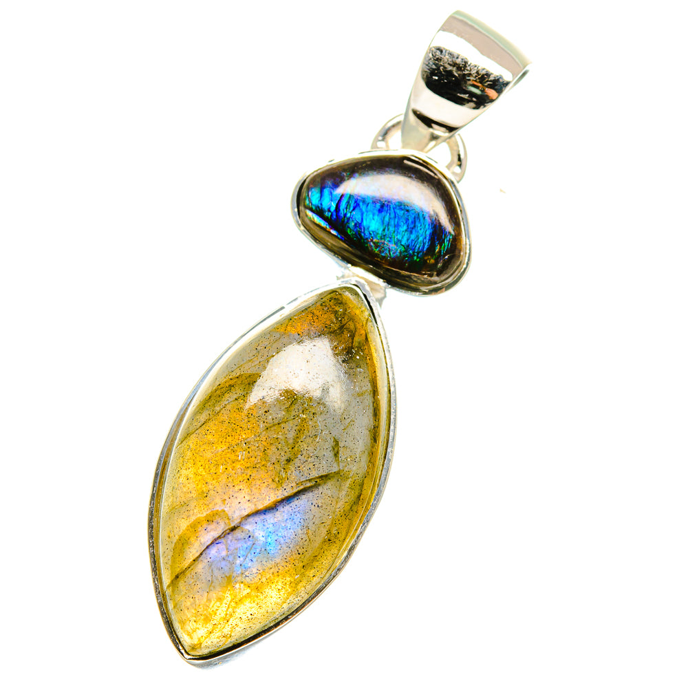 Labradorite Pendants handcrafted by Anasilvercos - PD17872