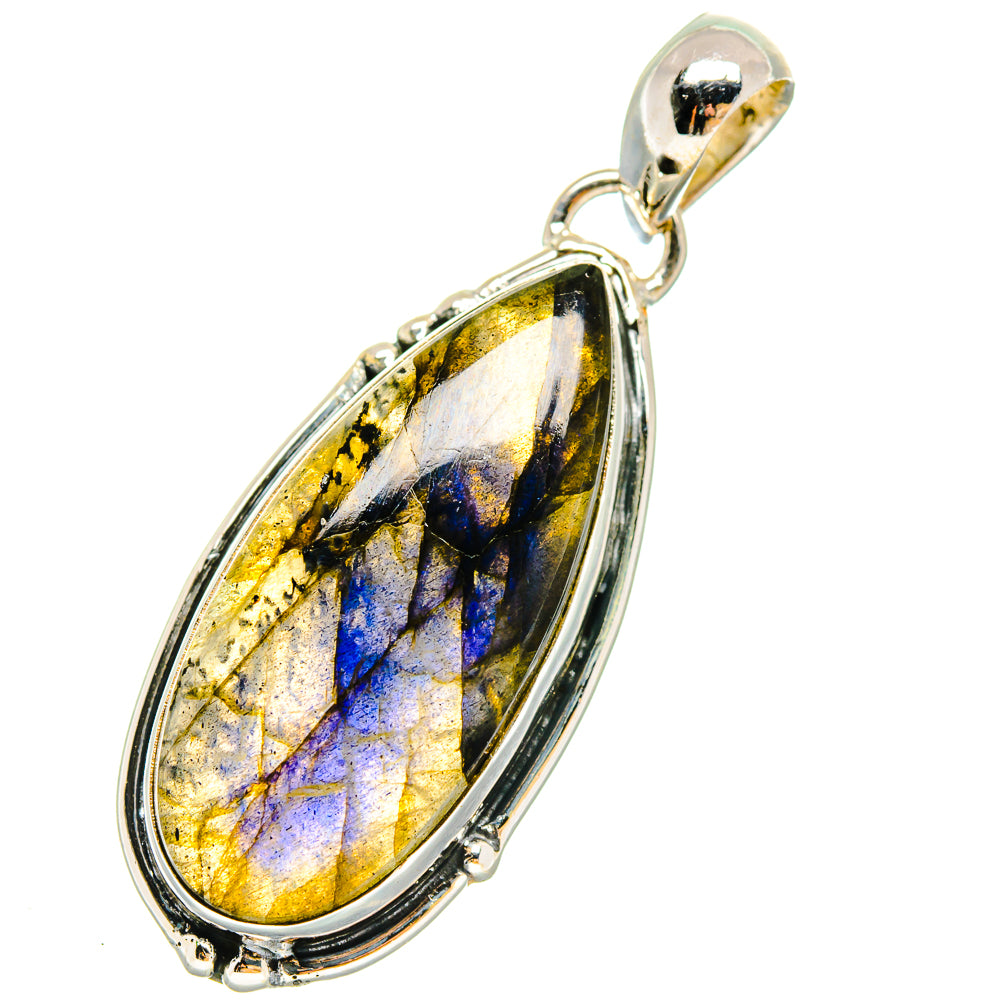 Labradorite Pendants handcrafted by Anasilvercos - PD18019