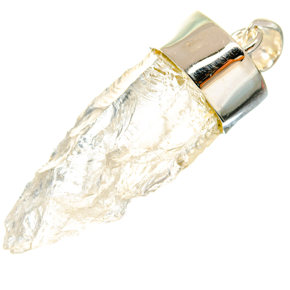 White Quartz Pendants handcrafted by Anasilvercos - PD18505