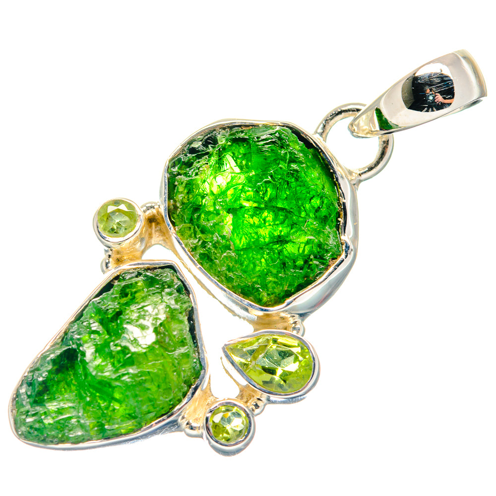 Chrome Diopside Pendants handcrafted by Anasilvercos - PD18849