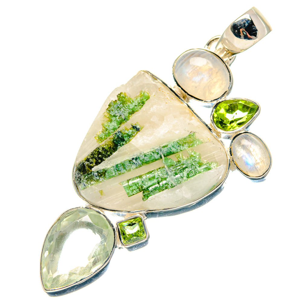 Green Quartz Crystal Pendants handcrafted by Anasilvercos - PD19031