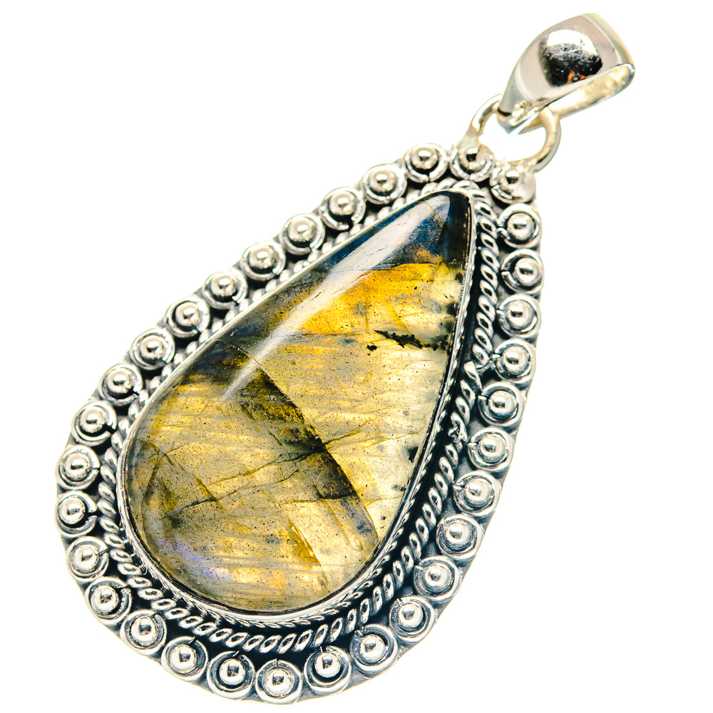 Labradorite Pendants handcrafted by Anasilvercos - PD19103