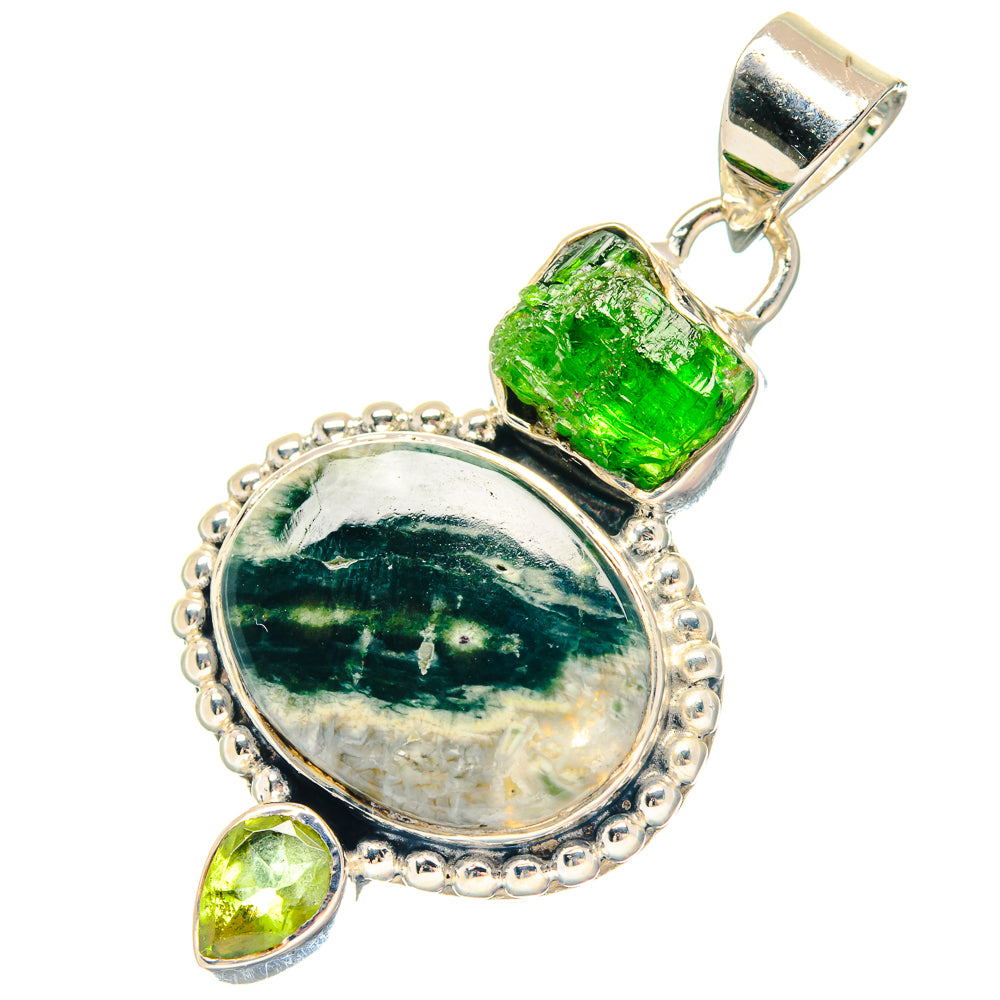 Labradorite, Cultured Pearl Pendants handcrafted by Anasilvercos - PD19465