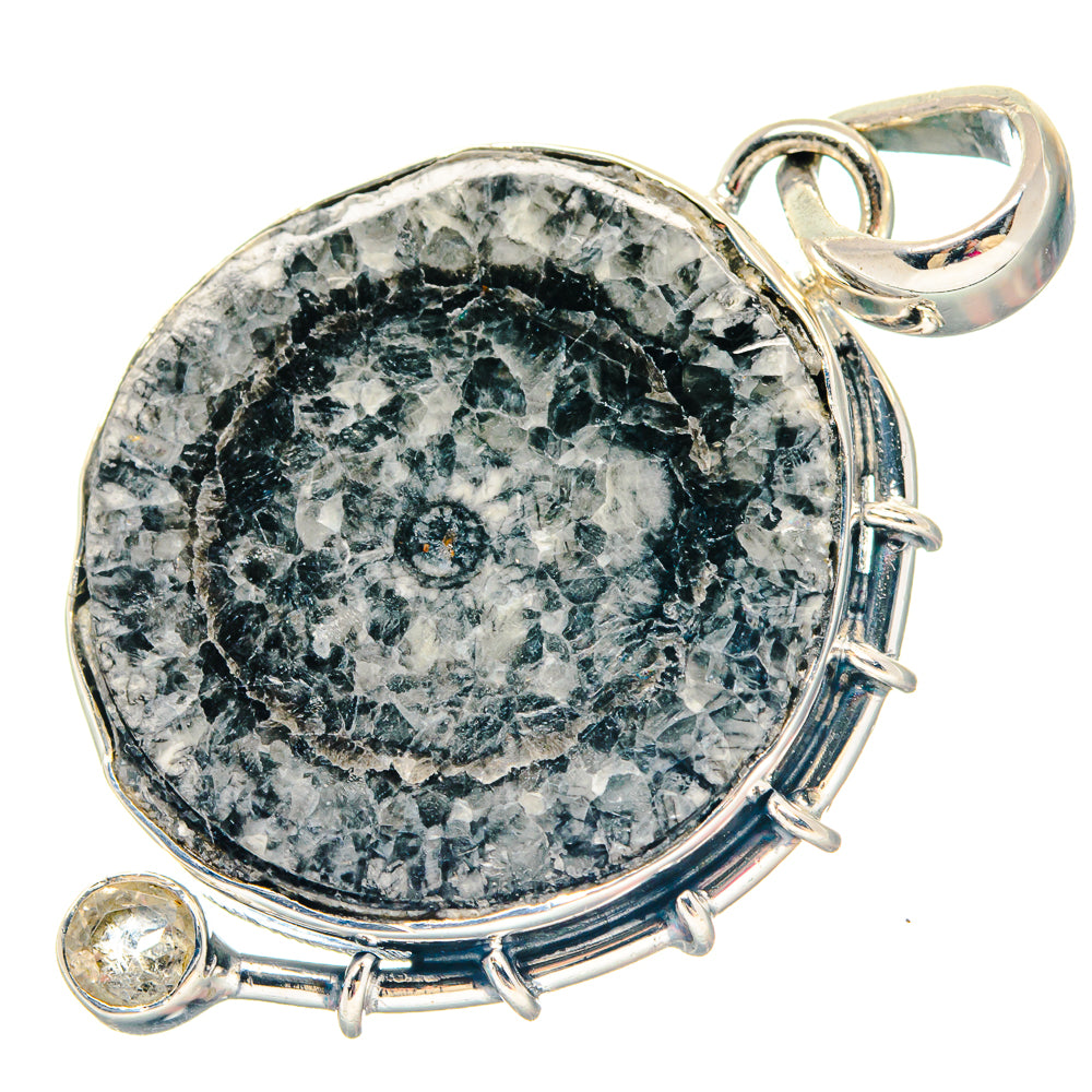 Labradorite Rings handcrafted by Anasilvercos - PD19580