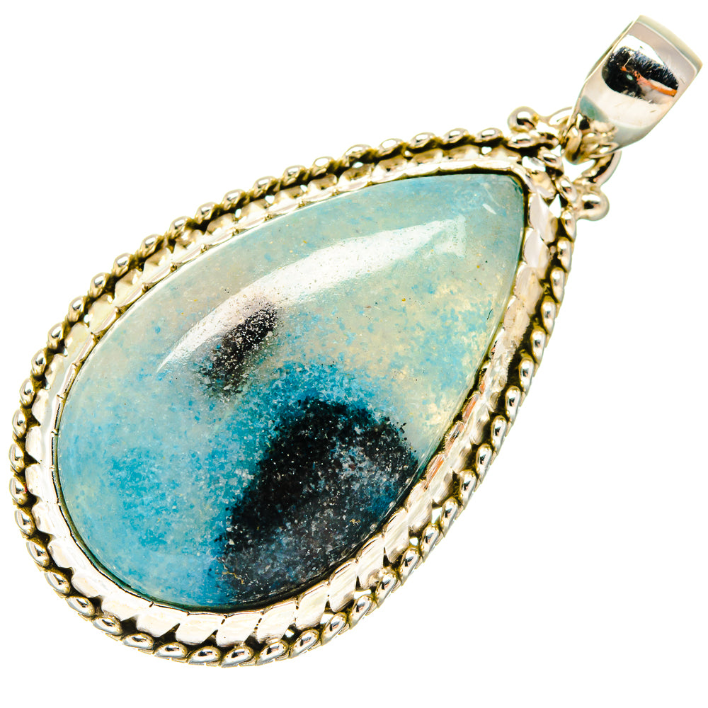 Apatite Pendants handcrafted by Anasilvercos - PD20049