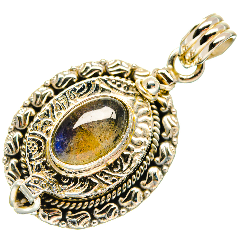 Labradorite Pendants handcrafted by Anasilvercos - PD20097