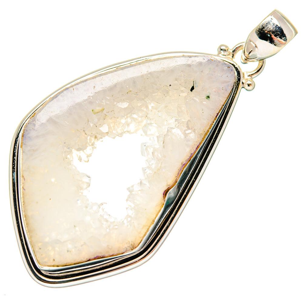 White Geode Slice Pendants handcrafted by Anasilvercos - PD20301