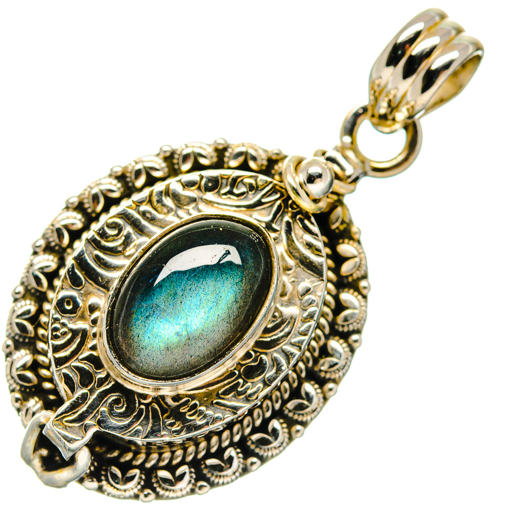Labradorite Pendants handcrafted by Anasilvercos - PD20339