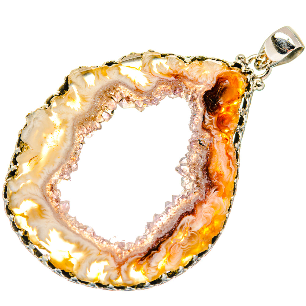White Geode Slice Pendants handcrafted by Anasilvercos - PD20442