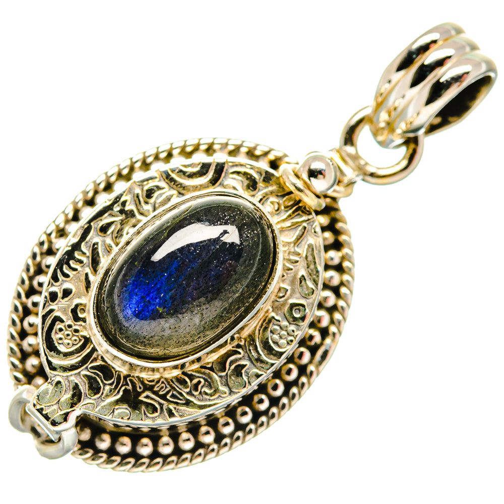 Labradorite Pendants handcrafted by Anasilvercos - PD20621