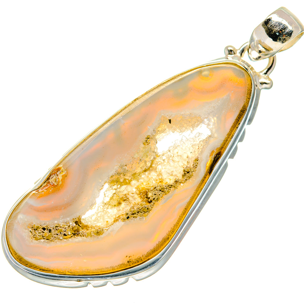 White Geode Slice Pendants handcrafted by Anasilvercos - PD20819