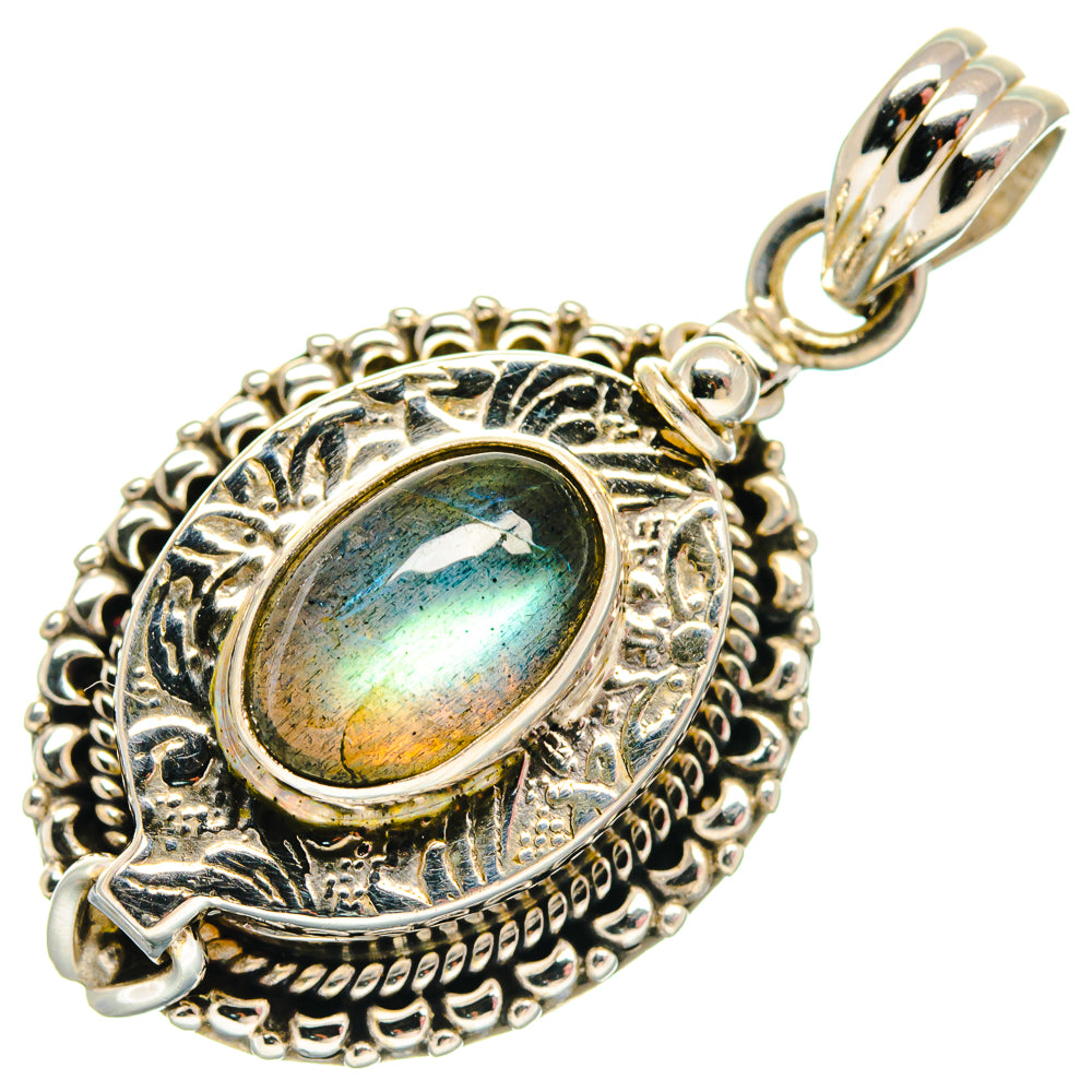 Labradorite Pendants handcrafted by Anasilvercos - PD21092
