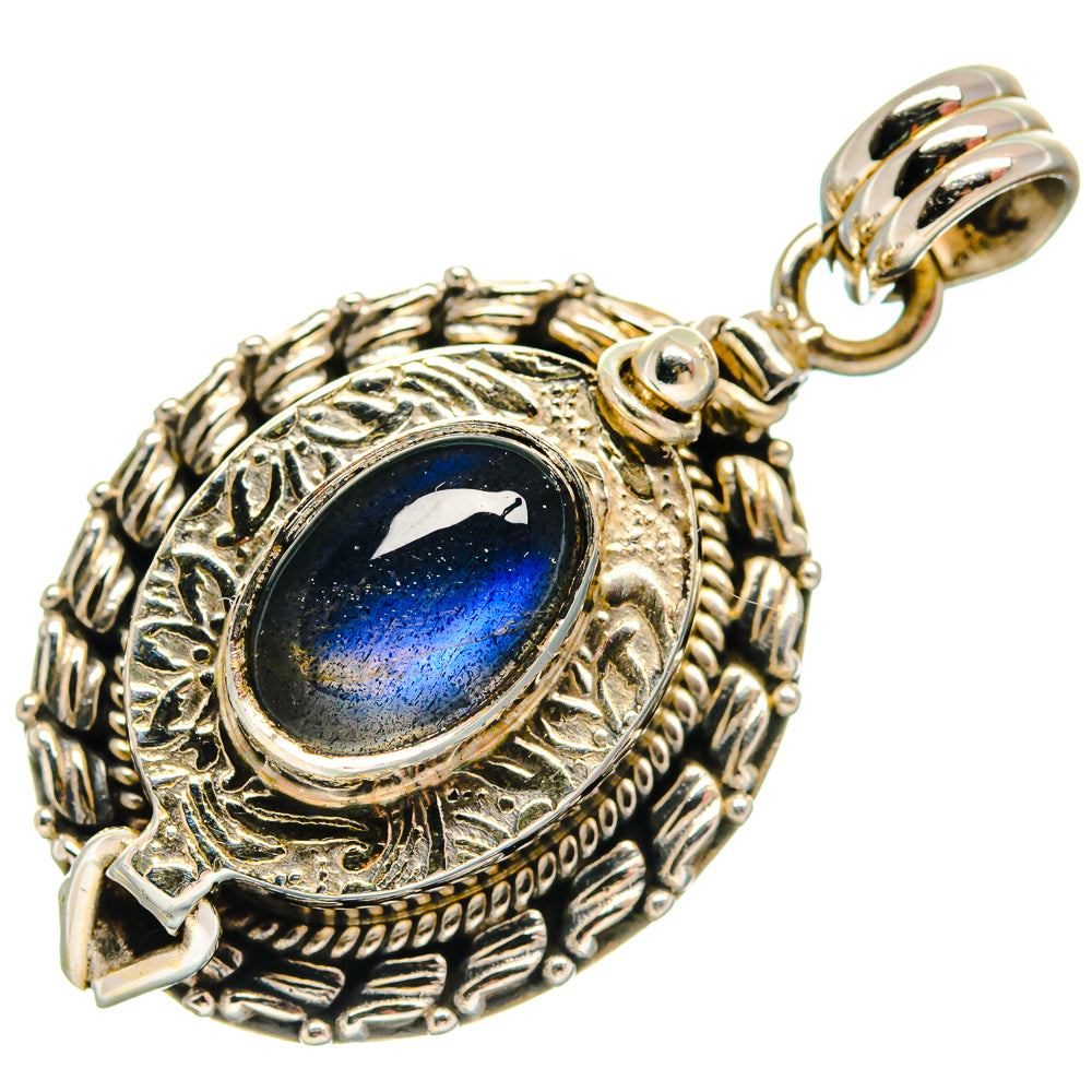 Labradorite Pendants handcrafted by Anasilvercos - PD21100