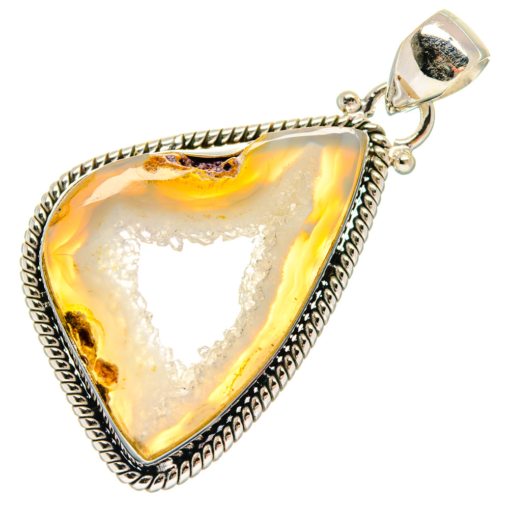 White Geode Slice Pendants handcrafted by Anasilvercos - PD21213 - Photo 2