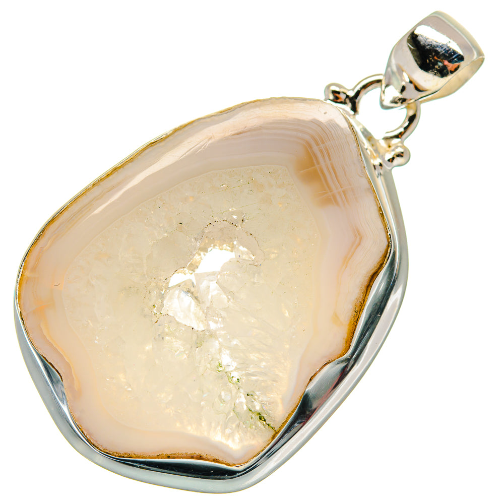 White Geode Slice Pendants handcrafted by Anasilvercos - PD21408 - Photo 2