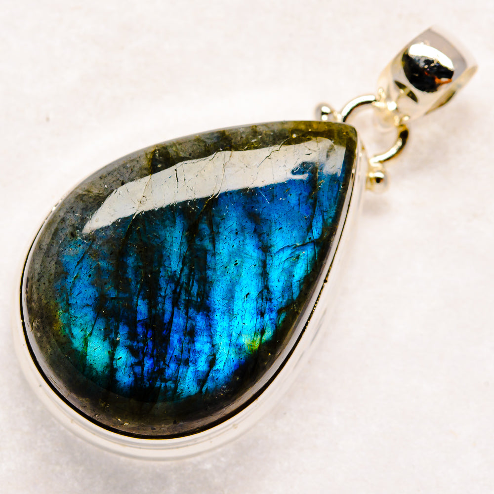 Labradorite Pendants handcrafted by Anasilvercos - PD22159