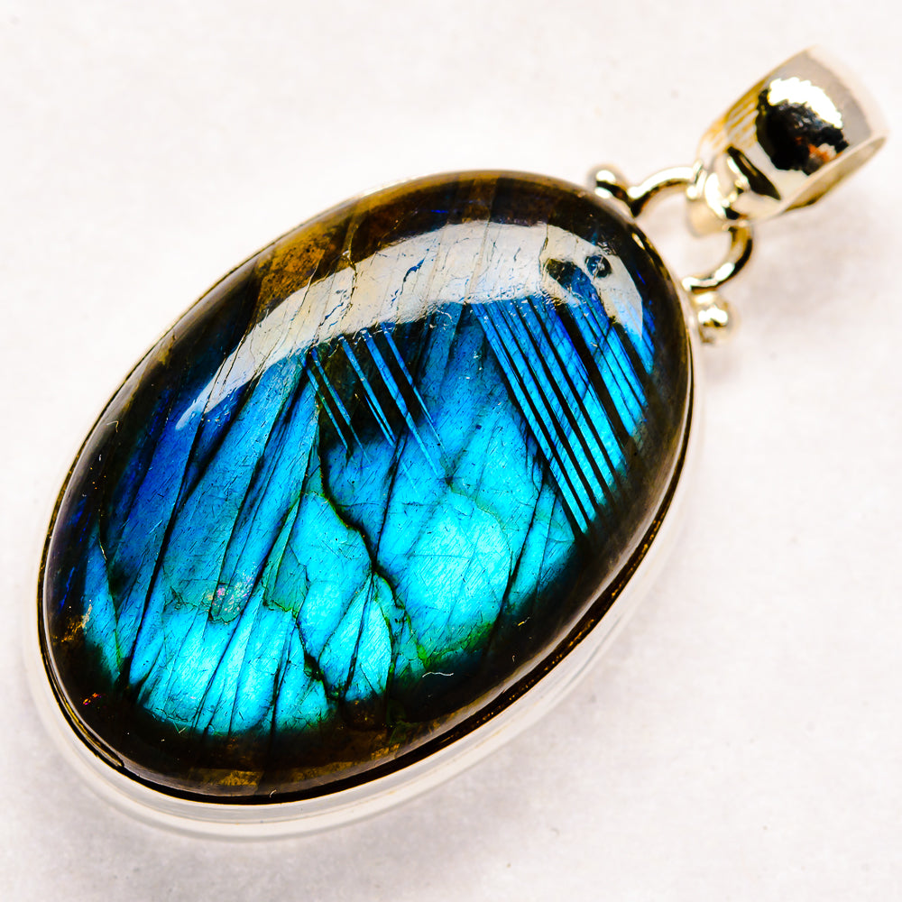 Labradorite Pendants handcrafted by Anasilvercos - PD22352 - Photo 2