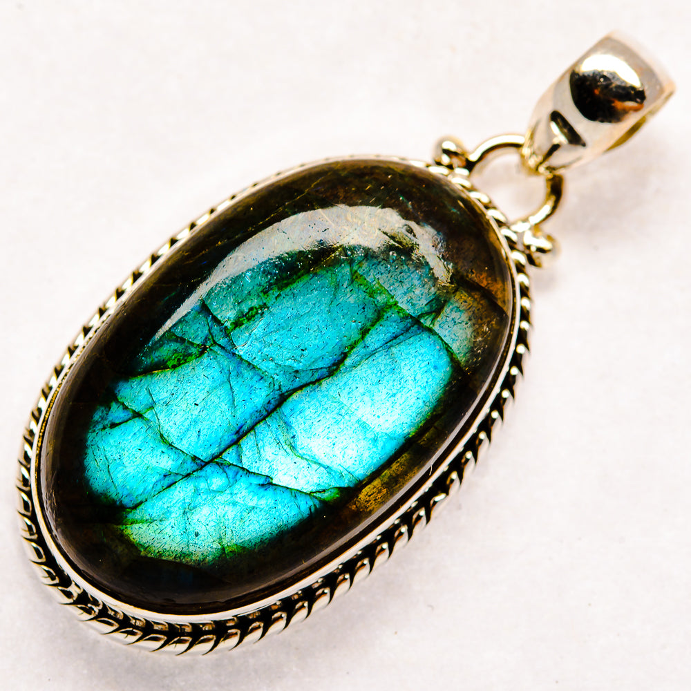 Labradorite Pendants handcrafted by Anasilvercos - PD22354 - Photo 2