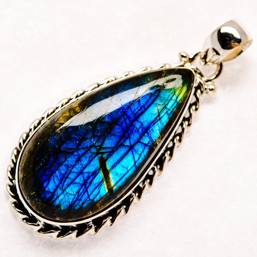 Labradorite Pendants handcrafted by Anasilvercos - PD22355 - Photo 2