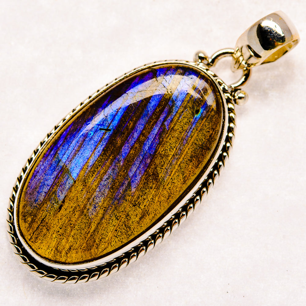 Labradorite Pendants handcrafted by Anasilvercos - PD22608